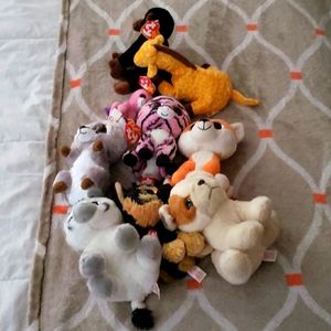 Lot of 9 beanie babies most are nwt a couple are used, price is for all